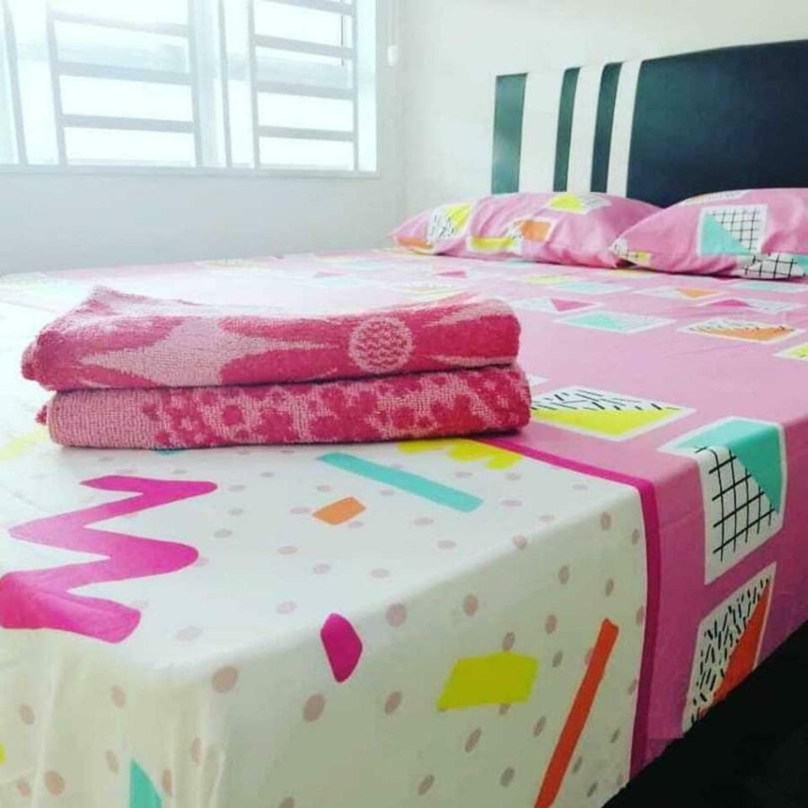 Nur Zahra Sungkai Homestay Eksteriør billede